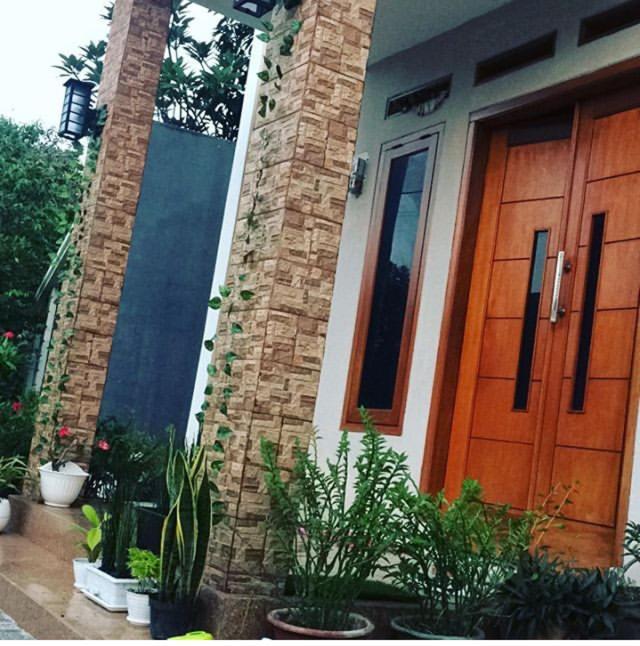 House In Bekasi Timur Villa Buitenkant foto
